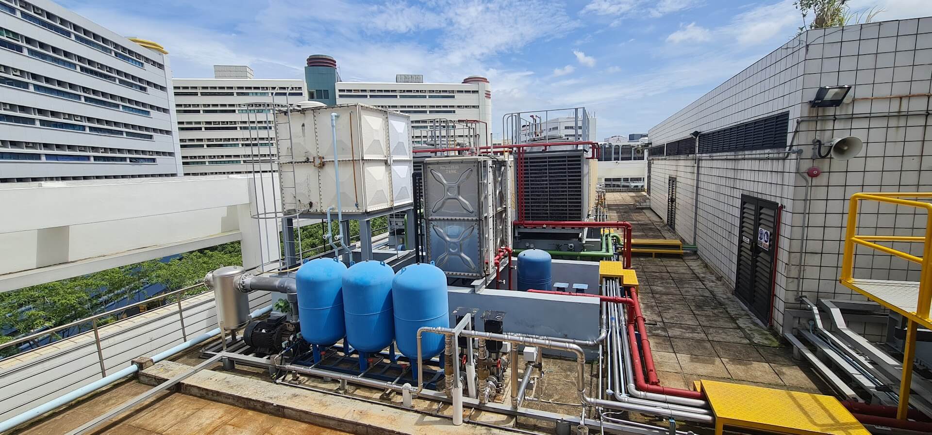 Piping systems in a mechanical plant